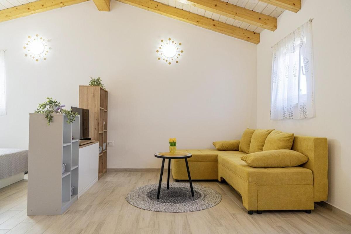 Modean In Pula - Haus Fuer 2-3 Personen别墅 外观 照片